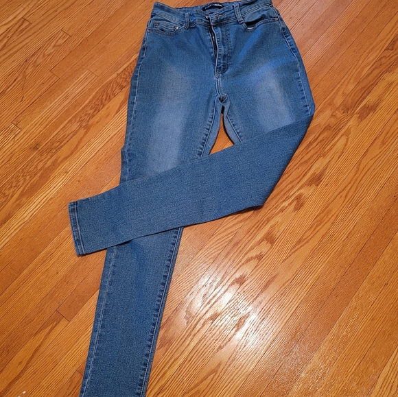 Fashion Nova Denim - FASHION NOVA JEANS SZ 11/12
